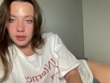 webcam girl angel_from_sky image #7799758