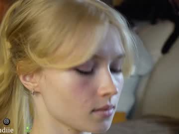webcam girl bestblondiiecb image #6405931