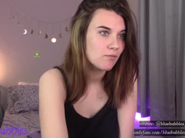 webcam girl blue_bubbles118 image #1828180