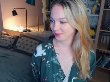 webcam girl shine__and_be image #4971162