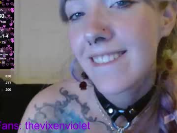 webcam girl violetvixen468 image #7954739