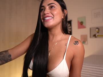 webcam girl ashlyeroberts01 image #4700239