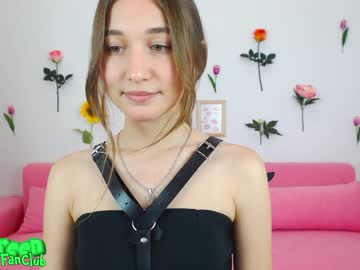 webcam girl ambertan1 image #2694522