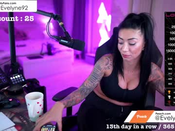 webcam girl evelyne92 image #2099751