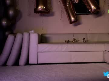 webcam girl hollyextra image #6921347