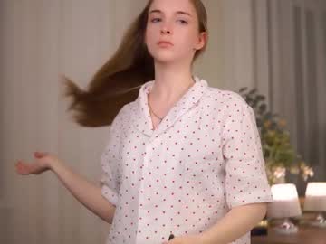 webcam girl flairbuffkin image #8804428