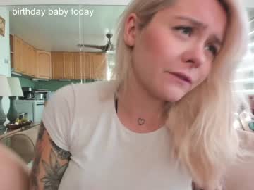 webcam girl honey_sunshine image #2496929
