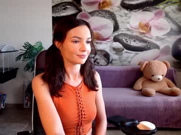 webcam girl jennycutey image #2504287