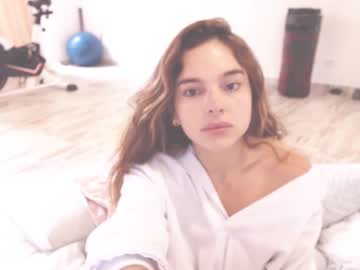 webcam girl kendalltyler image #1228928