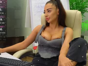 webcam girl babesgowild image #7270255