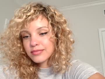 webcam girl theislandgirl image #9404412