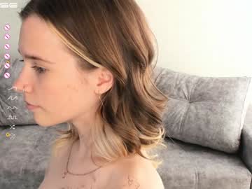 webcam girl lynnatlee image #7095410