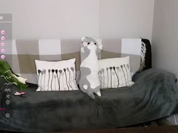 webcam girl small_blondee image #5542999