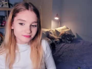 webcam girl shiningdawn image #4806783