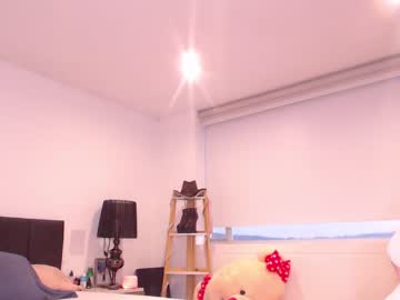 webcam girl mia_cooper1 image #1109313