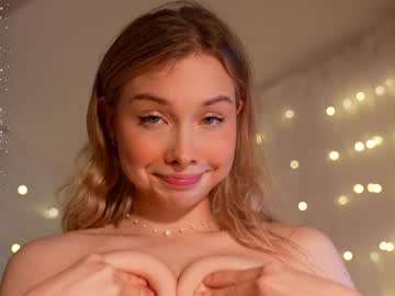 webcam girl april_blush image #7522781