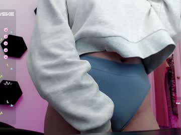 webcam girl small_blondee image #4288803