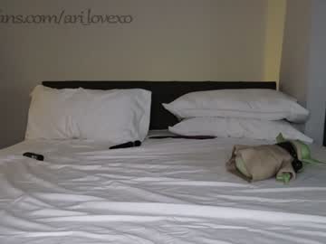 webcam couple ari_lovexo image #3908729