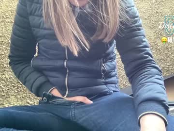webcam girl eatmypie69 image #1393889