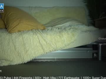 webcam girl o92010400300 image #8677578