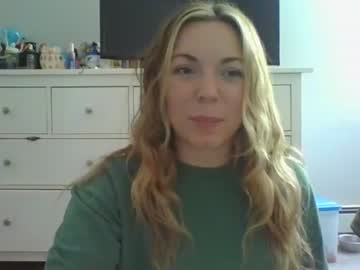 webcam girl serenatomorrowx3 image #7054067