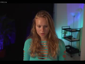webcam girl chillwithkira image #2307638