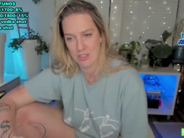 webcam girl rach_thetall1 image #6669498