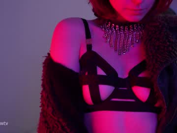 webcam girl lizmreow image #6858171