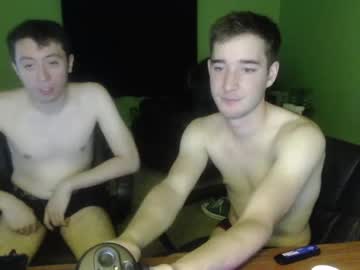 webcam man 2gaymers image #2059471