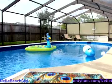 webcam girl nellebeachgirl image #1697591