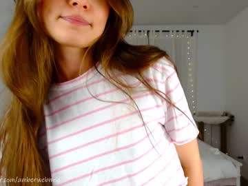 webcam girl ambertan1 image #6114382