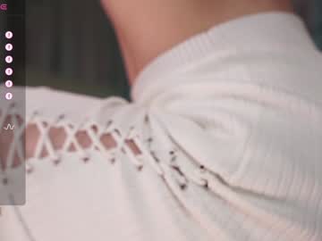 webcam girl _icecrystal image #7520394