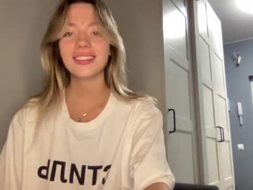 webcam girl angel_from_sky image #4888045