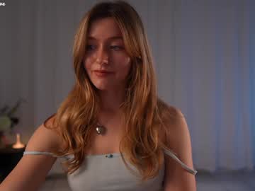 webcam girl alisonrouge image #8760741