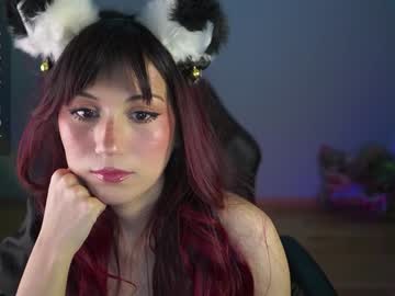 webcam girl greeny_mat image #8452989