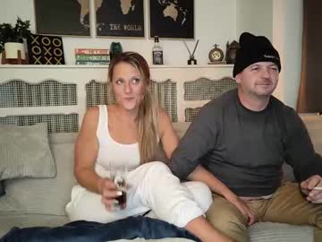 webcam couple sunshine_diddy image #8880447