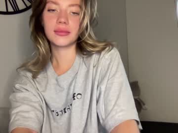 webcam girl angel_from_sky image #5550232
