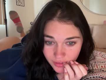 webcam girl queencassidyy image #8706286