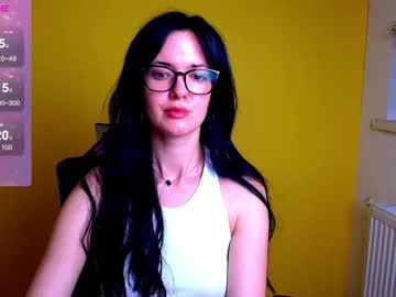webcam girl merry_berryy_ image #7287358