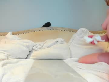 webcam girl eatmygingersnapps image #9058810