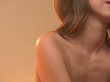 webcam girl via_olivia___ image #7863307