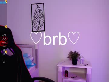 webcam girl small_blondee image #3761676