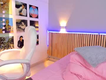 webcam girl little_effy18 image #6285362