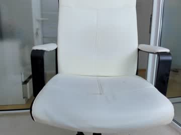 webcam girl ingridblondy94 image #5406032