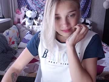 webcam girl babyfromtheforest image #2356024