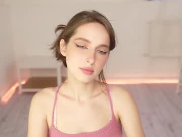webcam girl silent_chill image #7383984