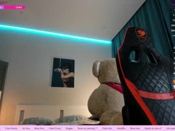 webcam girl like_pie image #460002
