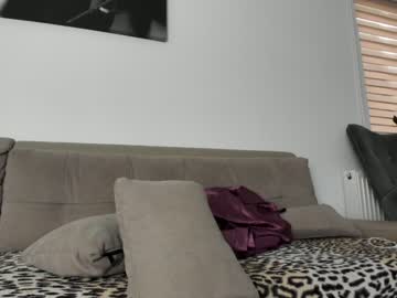 webcam girl 9harlotte99 image #3158019