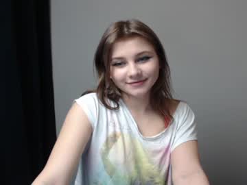 webcam girl relax_nina image #682605