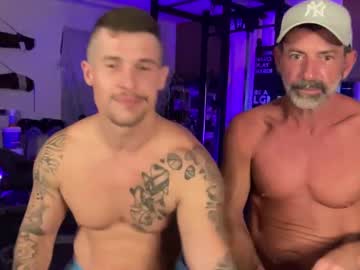 webcam man browneyedmuscleboy32 image #7497631